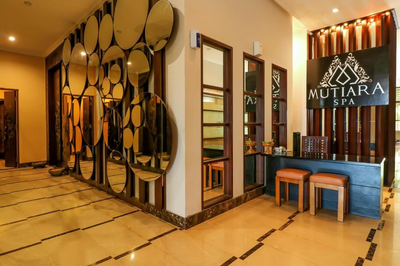 Capital O 2114 Grand Jimbaran Boutique Hotel Ngoại thất bức ảnh