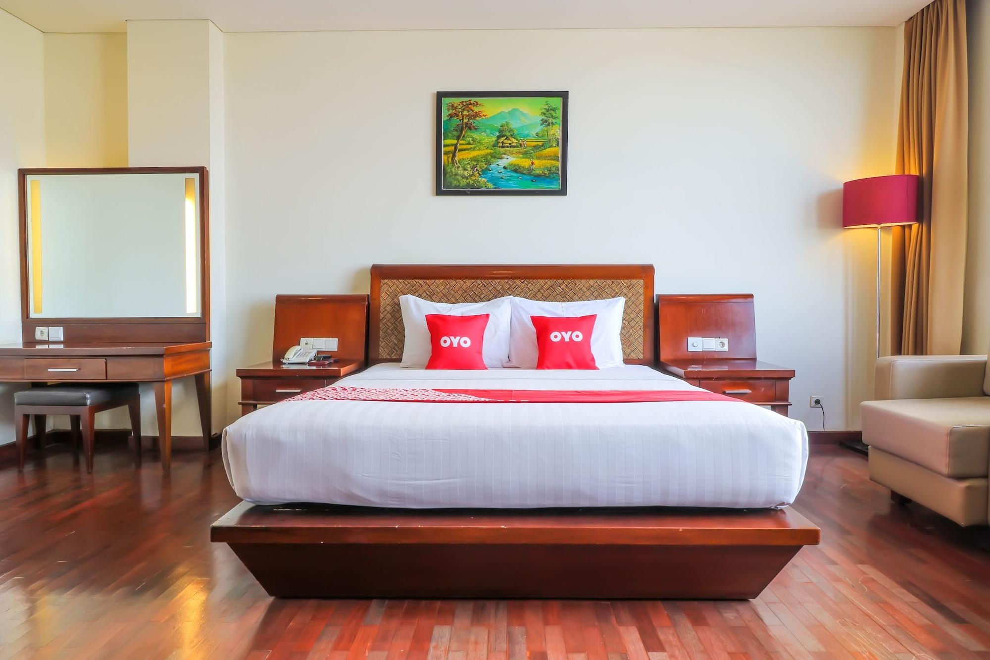 Capital O 2114 Grand Jimbaran Boutique Hotel Ngoại thất bức ảnh