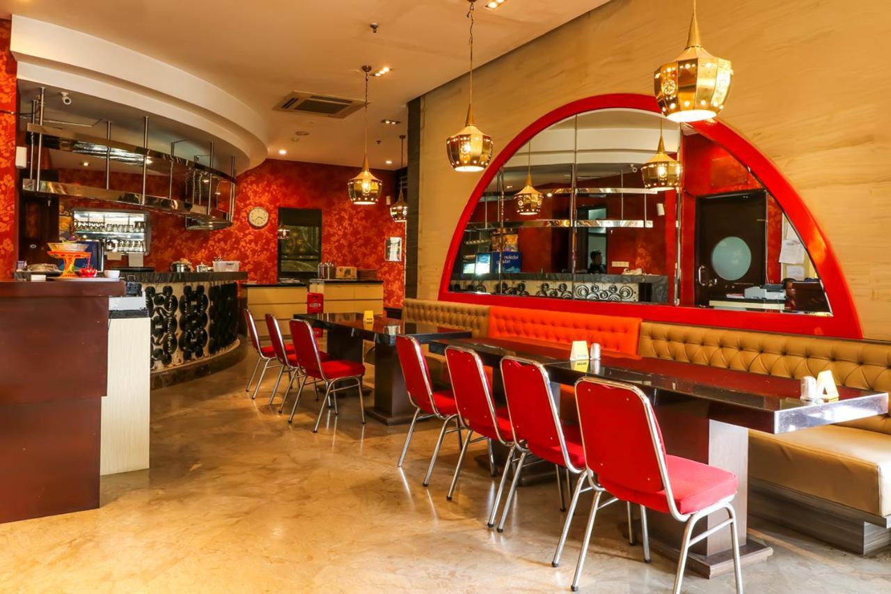 Capital O 2114 Grand Jimbaran Boutique Hotel Ngoại thất bức ảnh